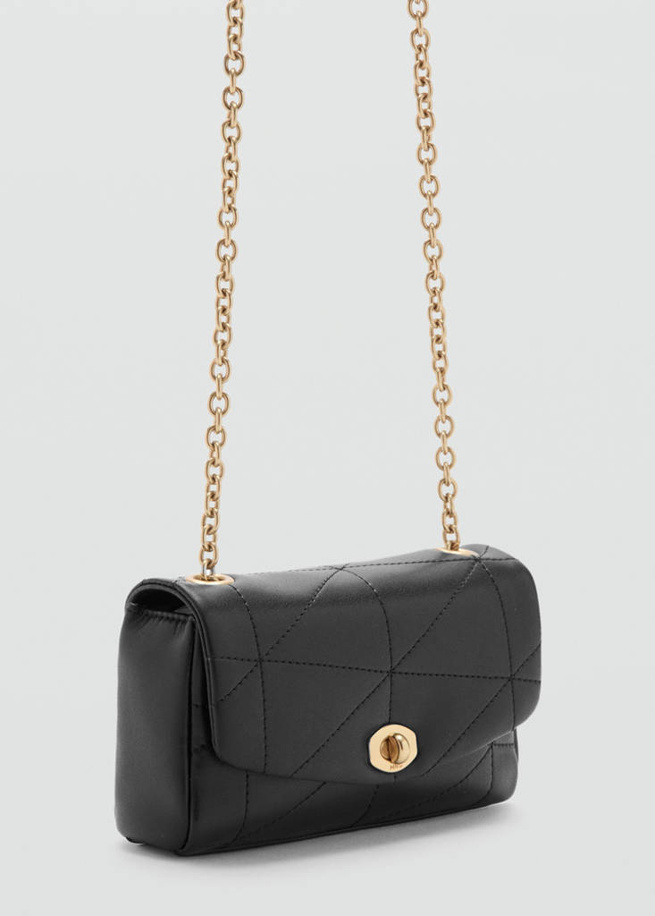 Crossbody bag with flap