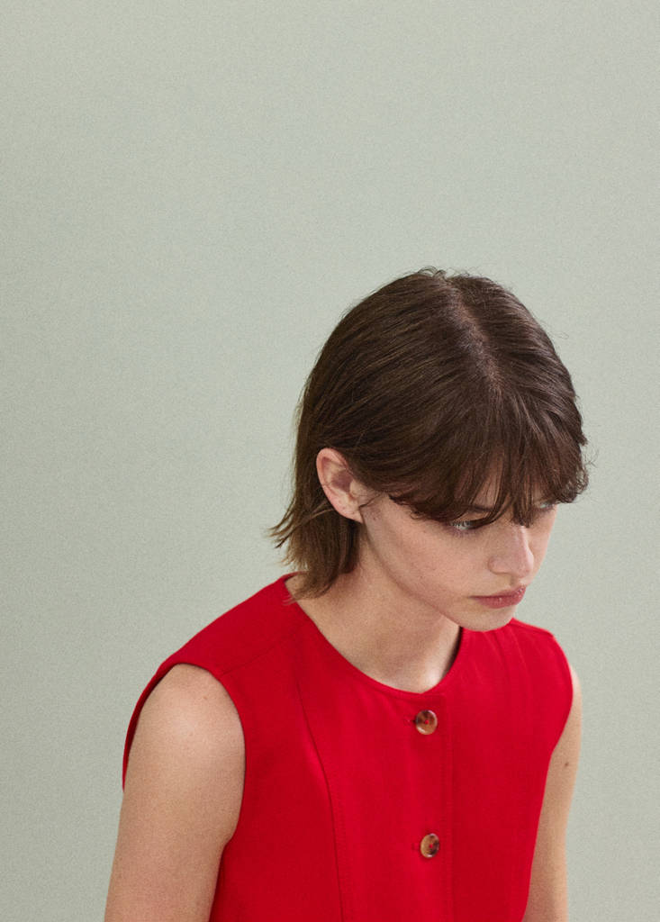 Lyocell buttoned gilet — Red