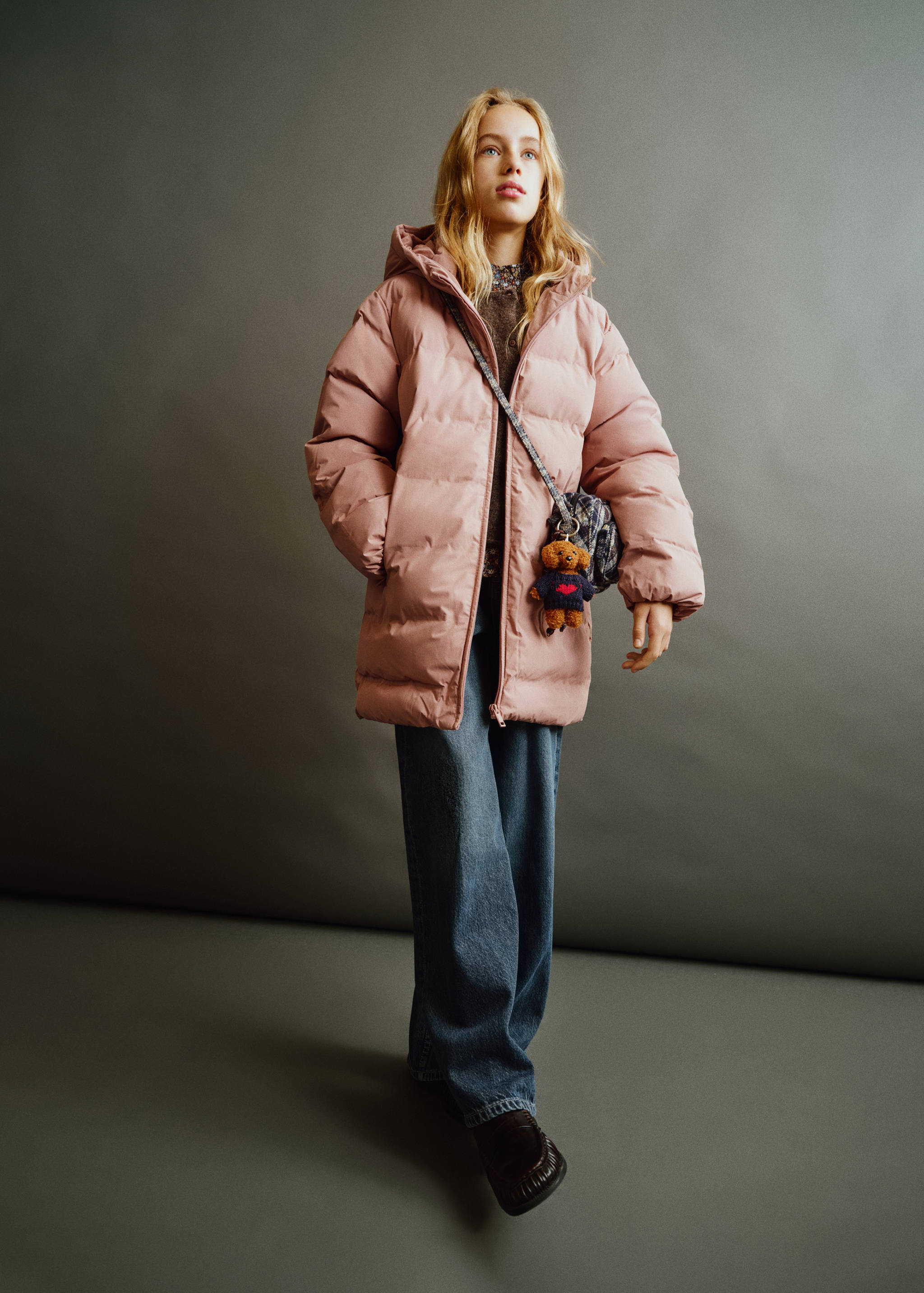 Long padded anorak with hood - General plane