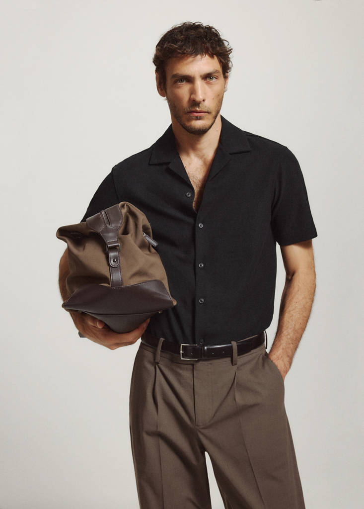 Regular fit cotton blend textured shirt — Black