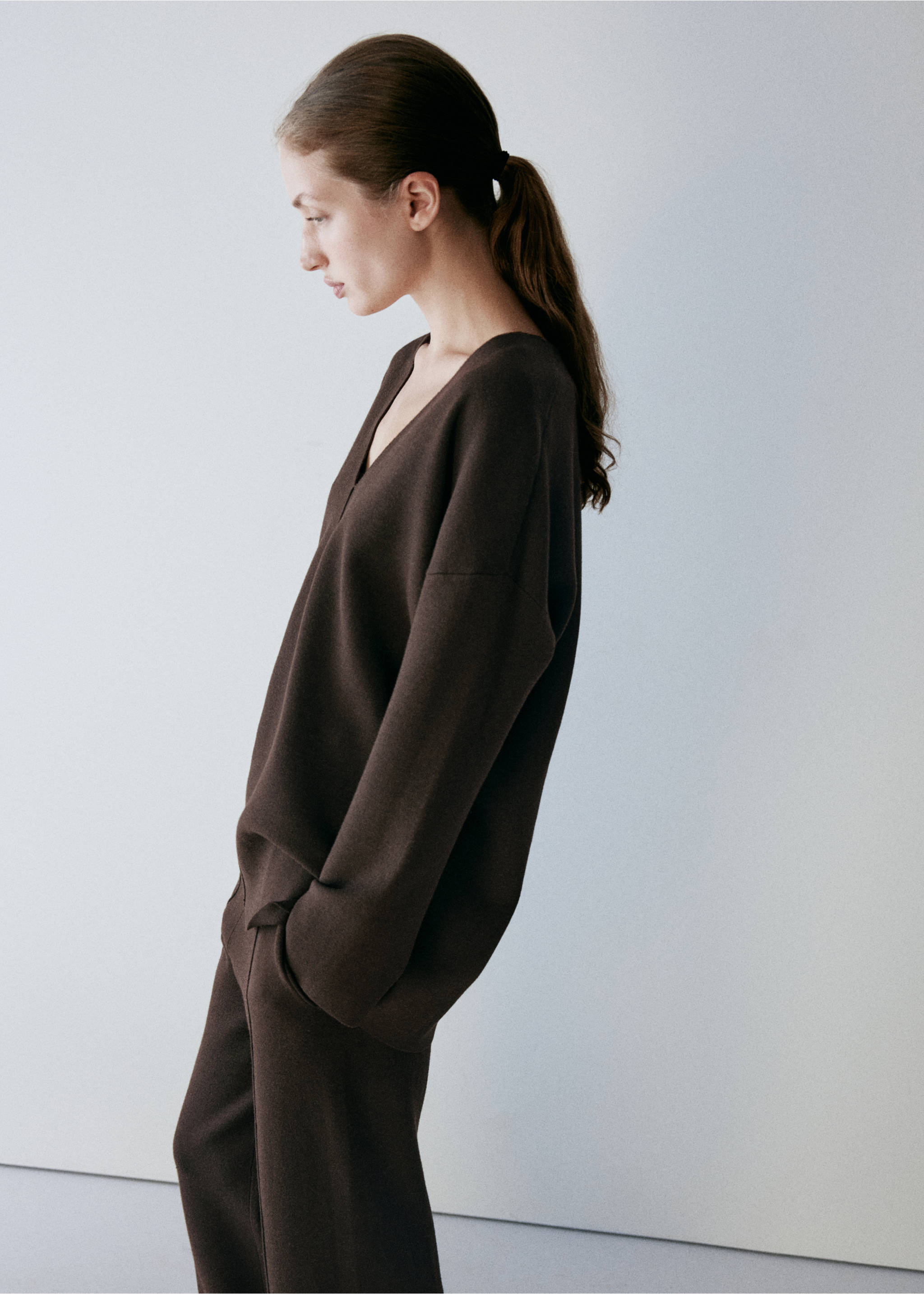 Pull en maille Milano - Plan moyen, Chocolat. Ref: 37092898-00.