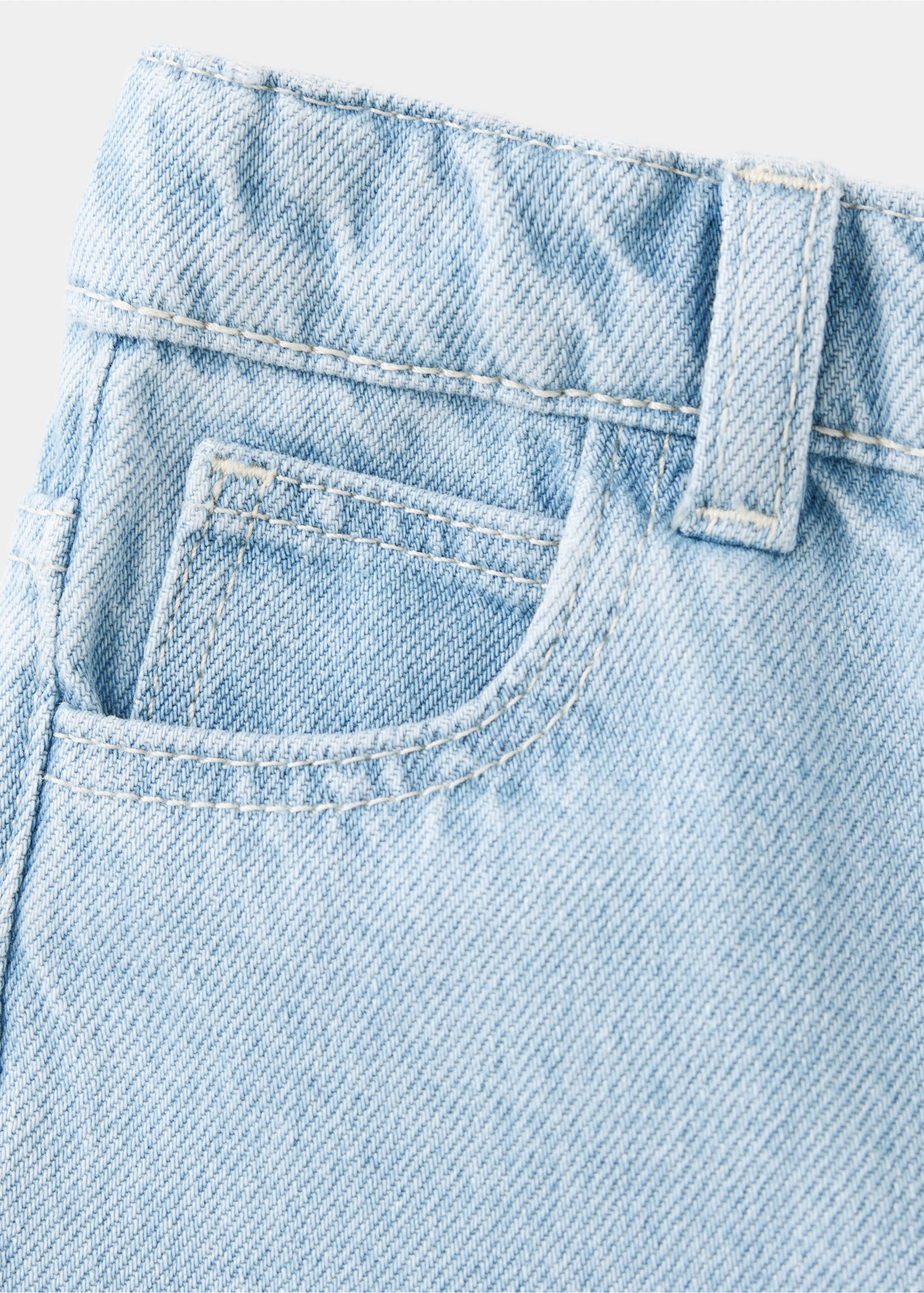 Jeans culotte mid-waist comfort - Details of the article 8, Light Blue. Ref: 37092900-00.