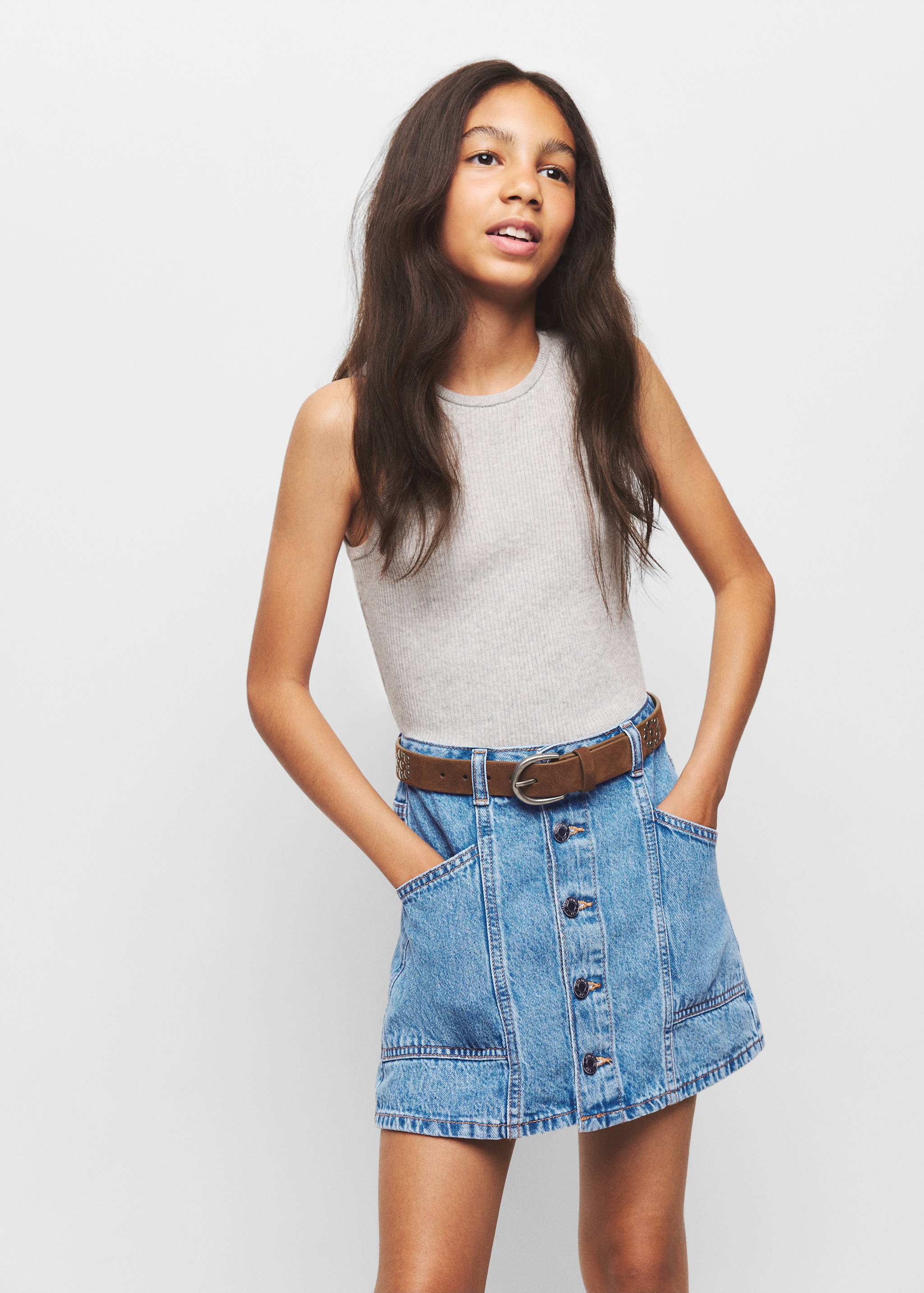 Jupe en jean boutons - Plan moyen