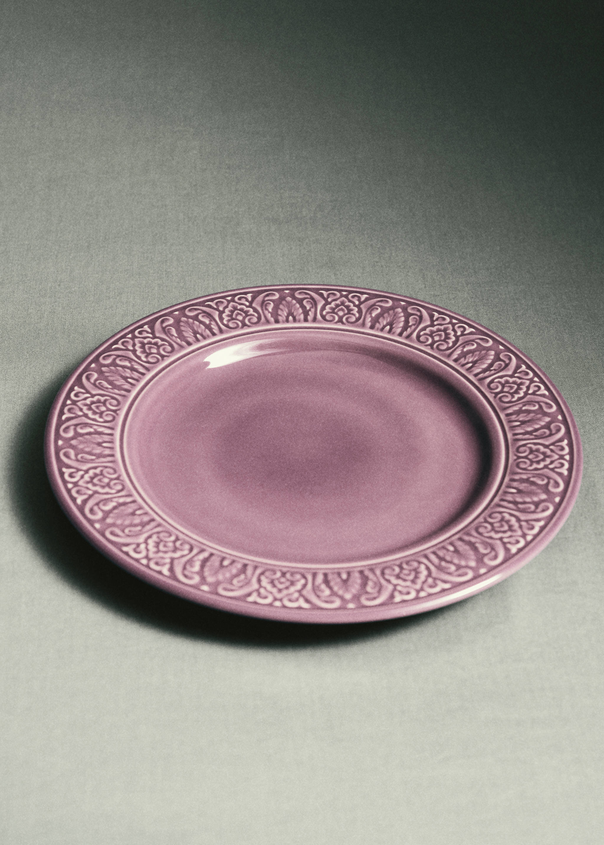 Stoneware decorative border flat plate - Details of the article 7
