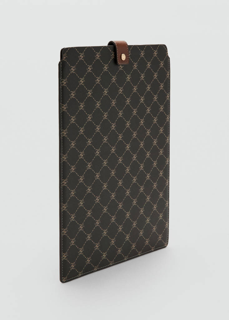 Laptop case with printed logo — Brown
