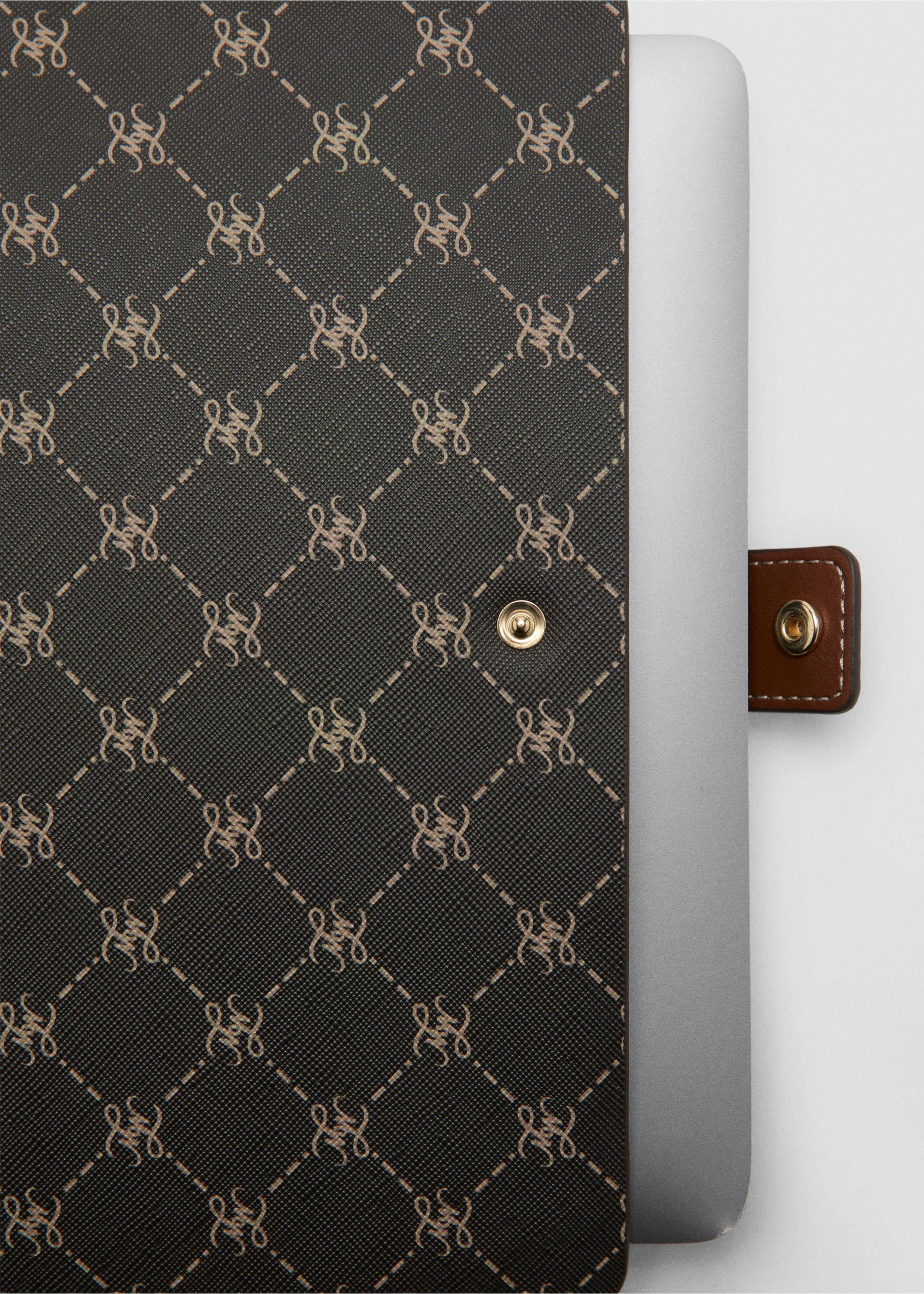 Laptop case with printed logo - Details of the article 1, Brown. Ref: 37092912-00.