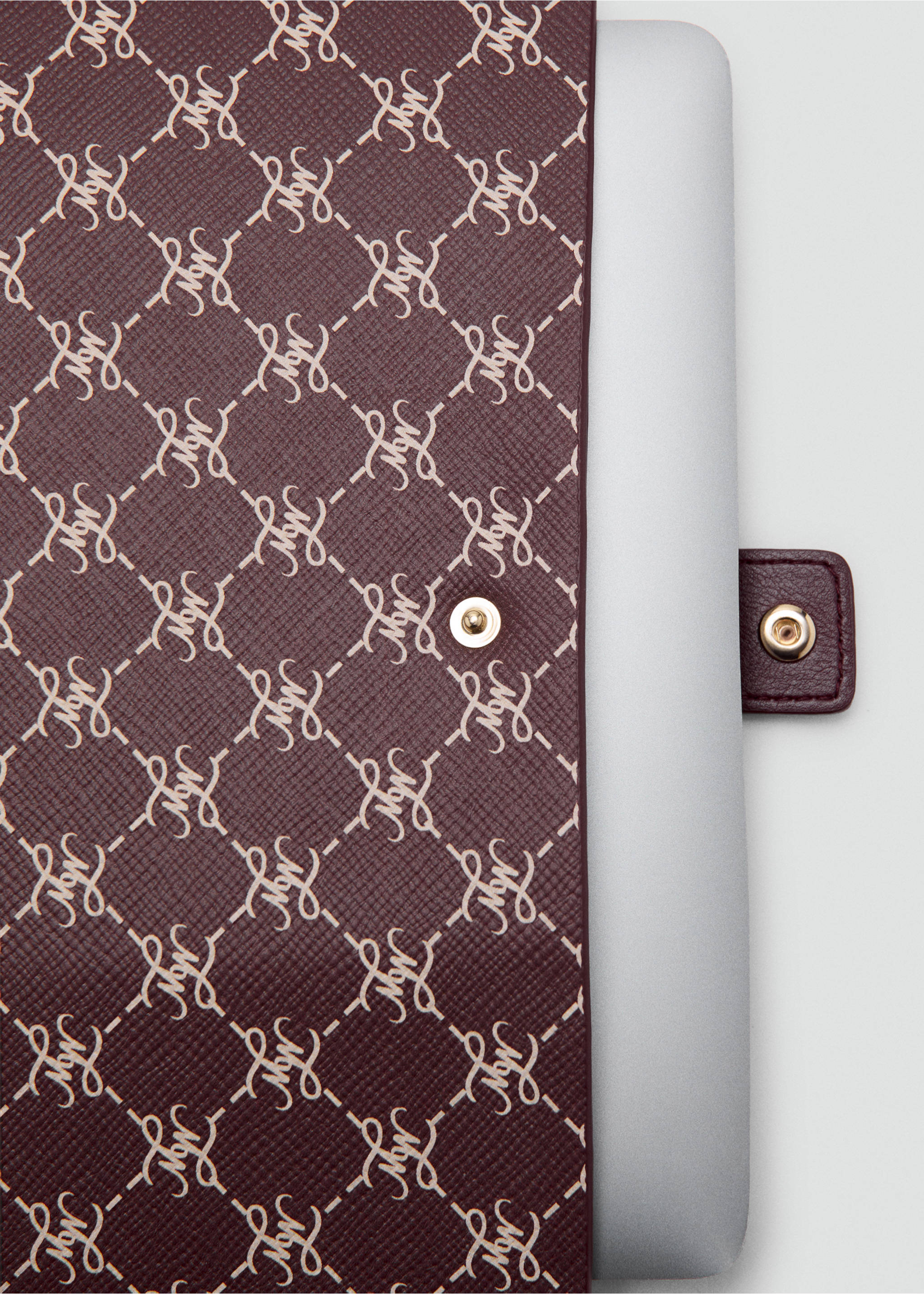 Laptop case with printed logo - Details of the article 1, Burgundy. Ref: 37092912-00.