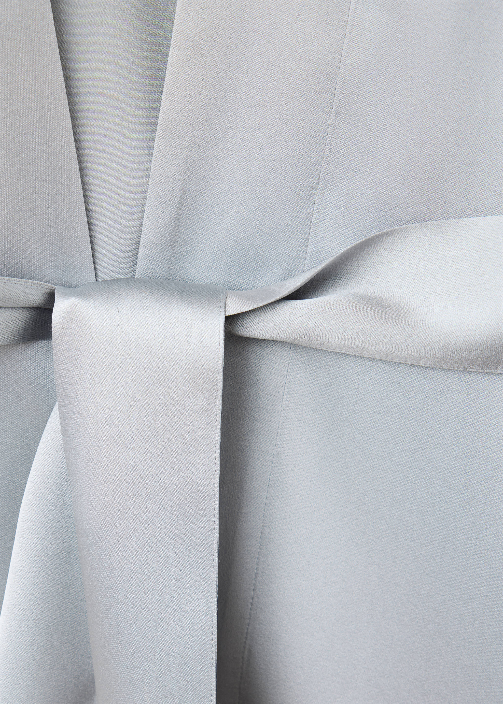 Plain silk robe - Details of the article 8