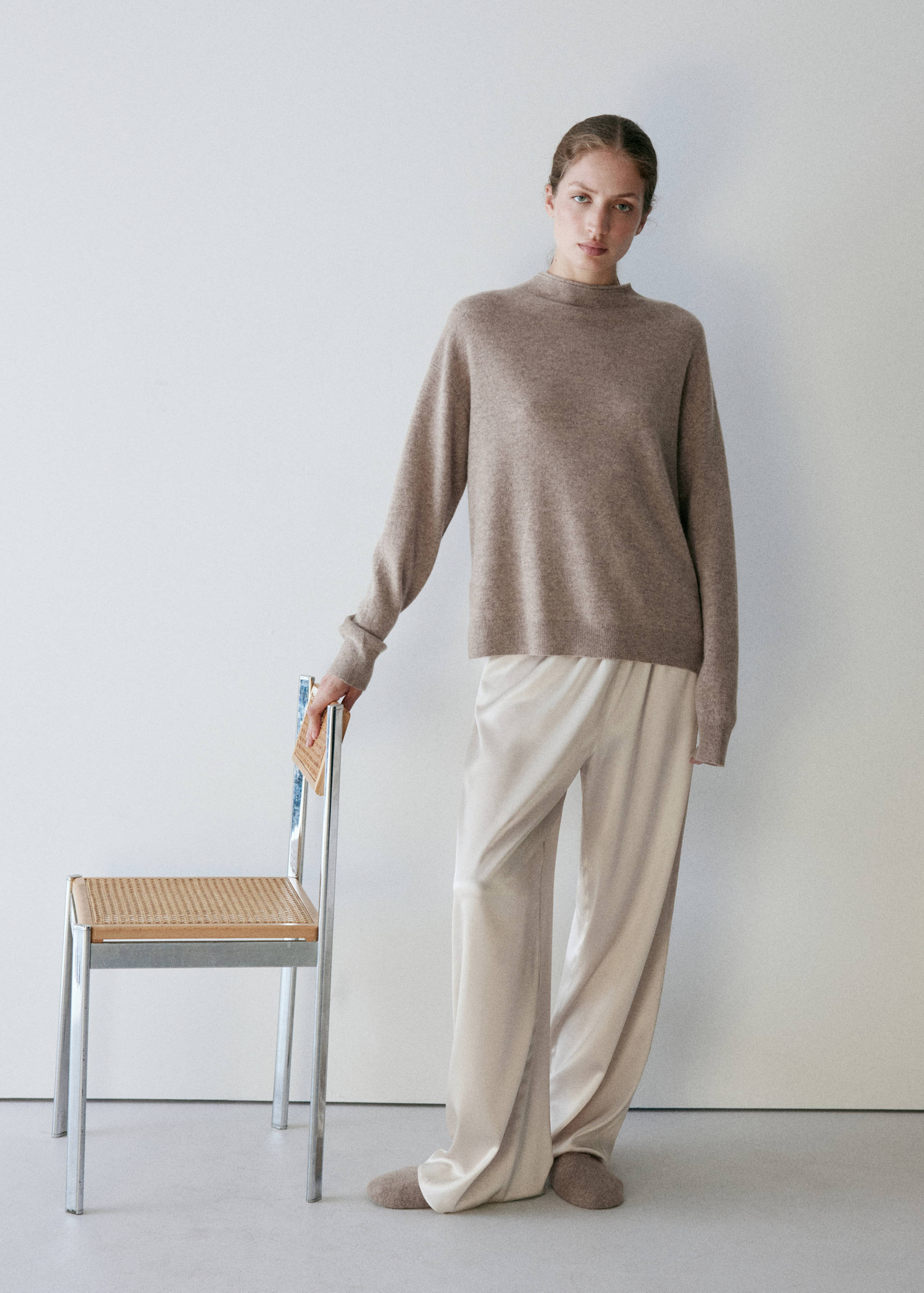 100% cashmere sweater with perkins neck - General plane