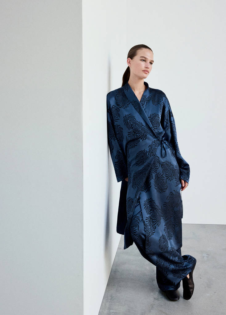 Jacquard satin robe — Blue