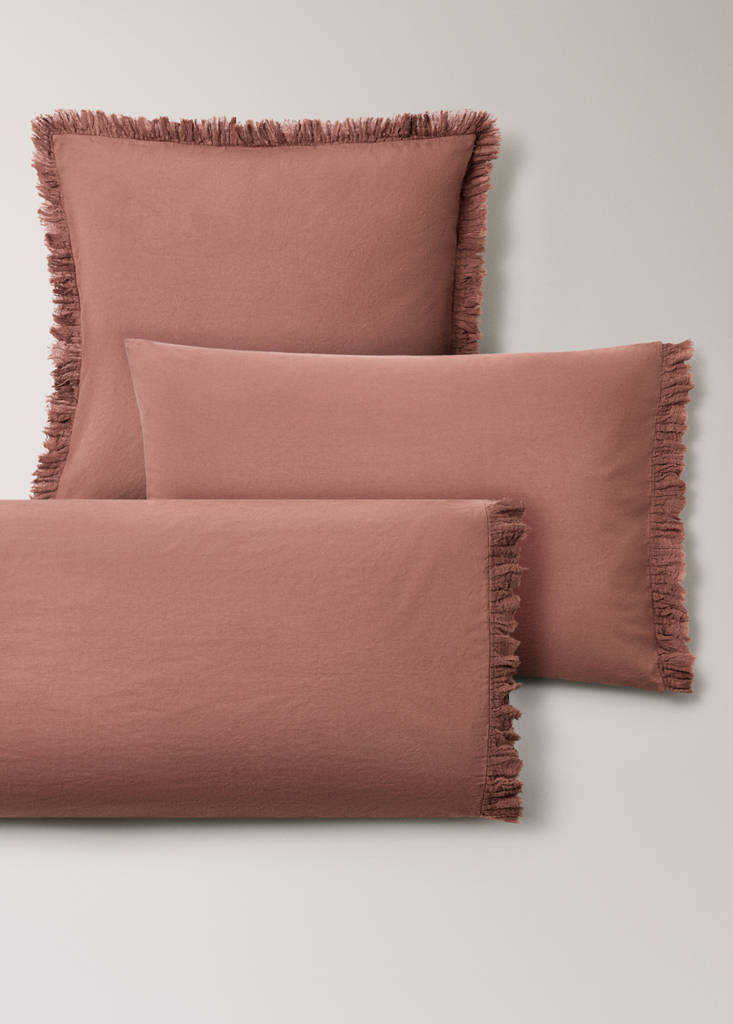 Two washed cotton pillowcases with frayed gauze frill 50x75cm — Medium Pink