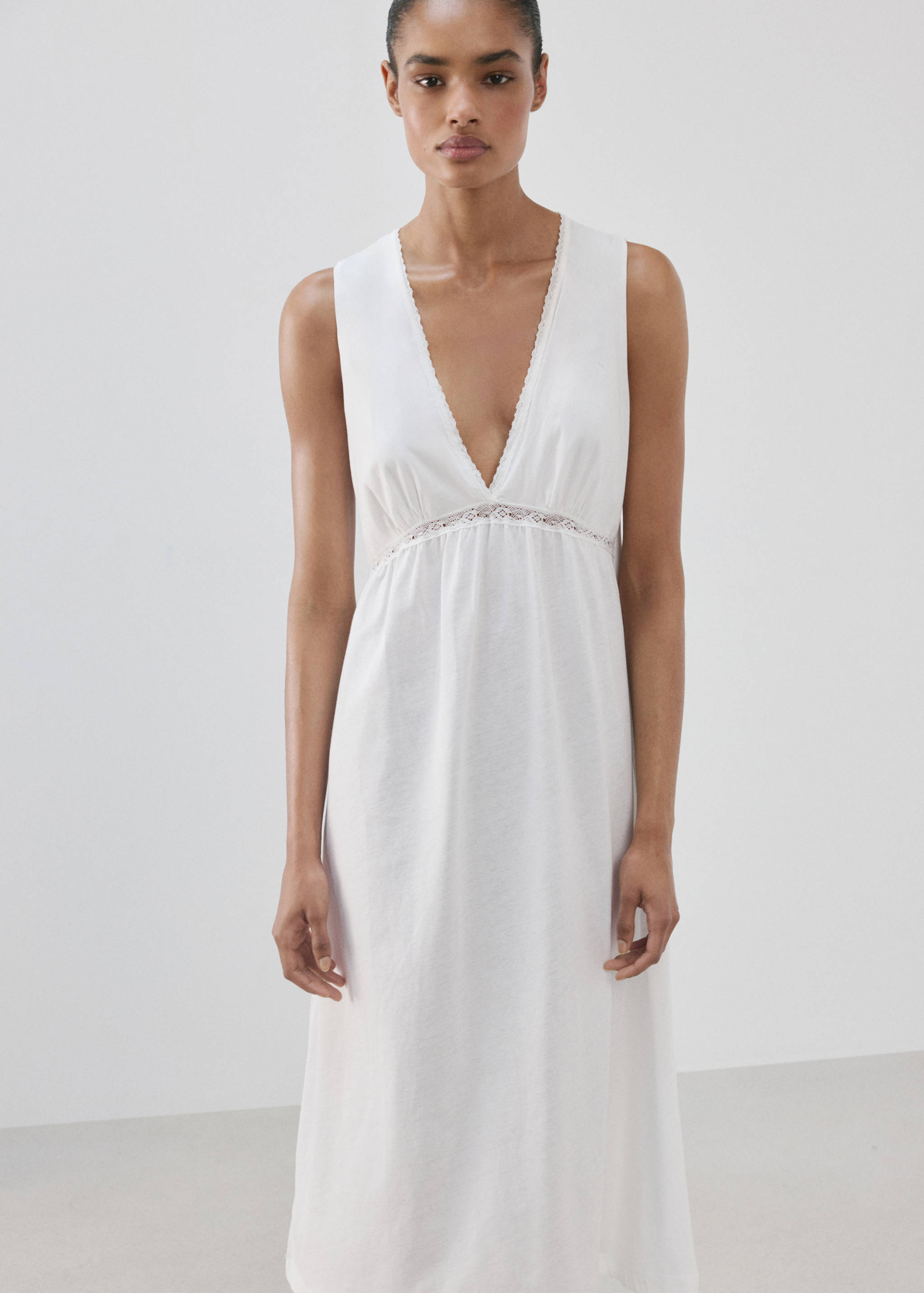 Cotton lace nightgown - Medium plane