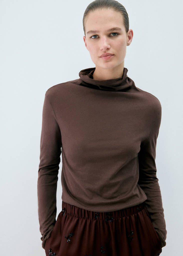 High-neck pajama top — Brown