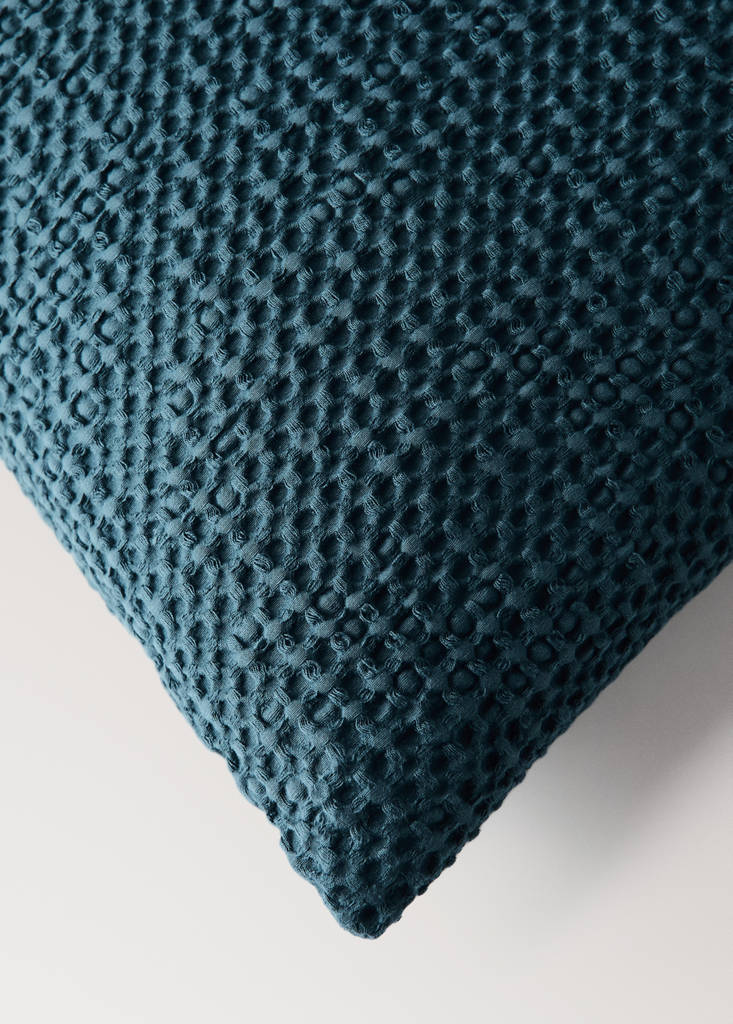 Garment-dyed cotton bed cushion cover 50x50 cm — Petrol Blue
