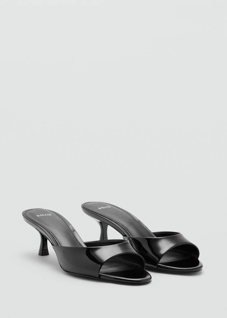 Kitten-heel sandals with strap — Black