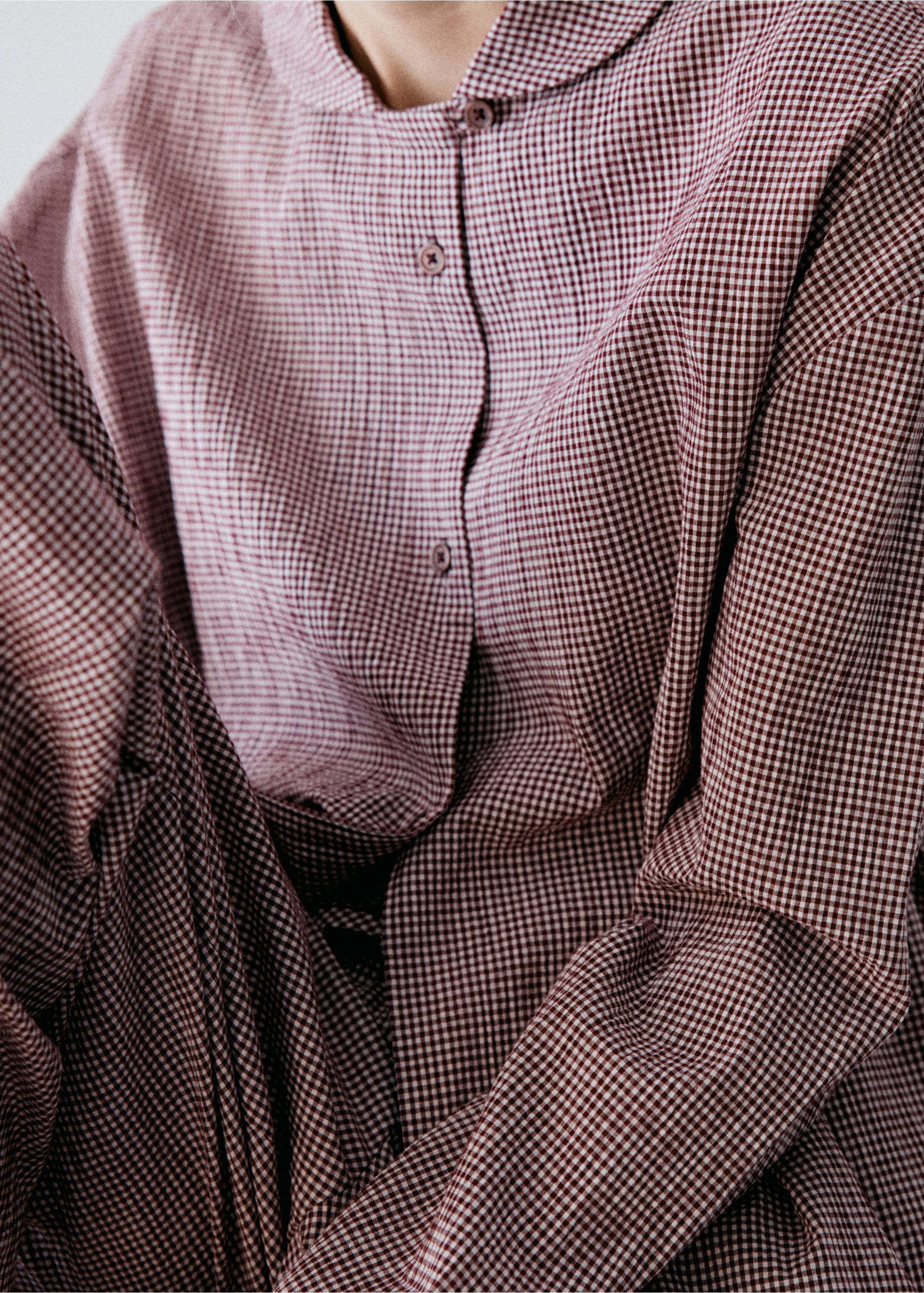 Burgundy gingham pyjama set with a round collar and button placket, Burgundy. Ref: 37092948-00.
