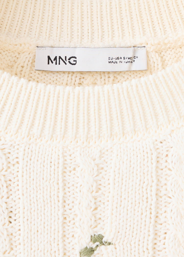 Ribbed jersey with floral embroidery — Ecru