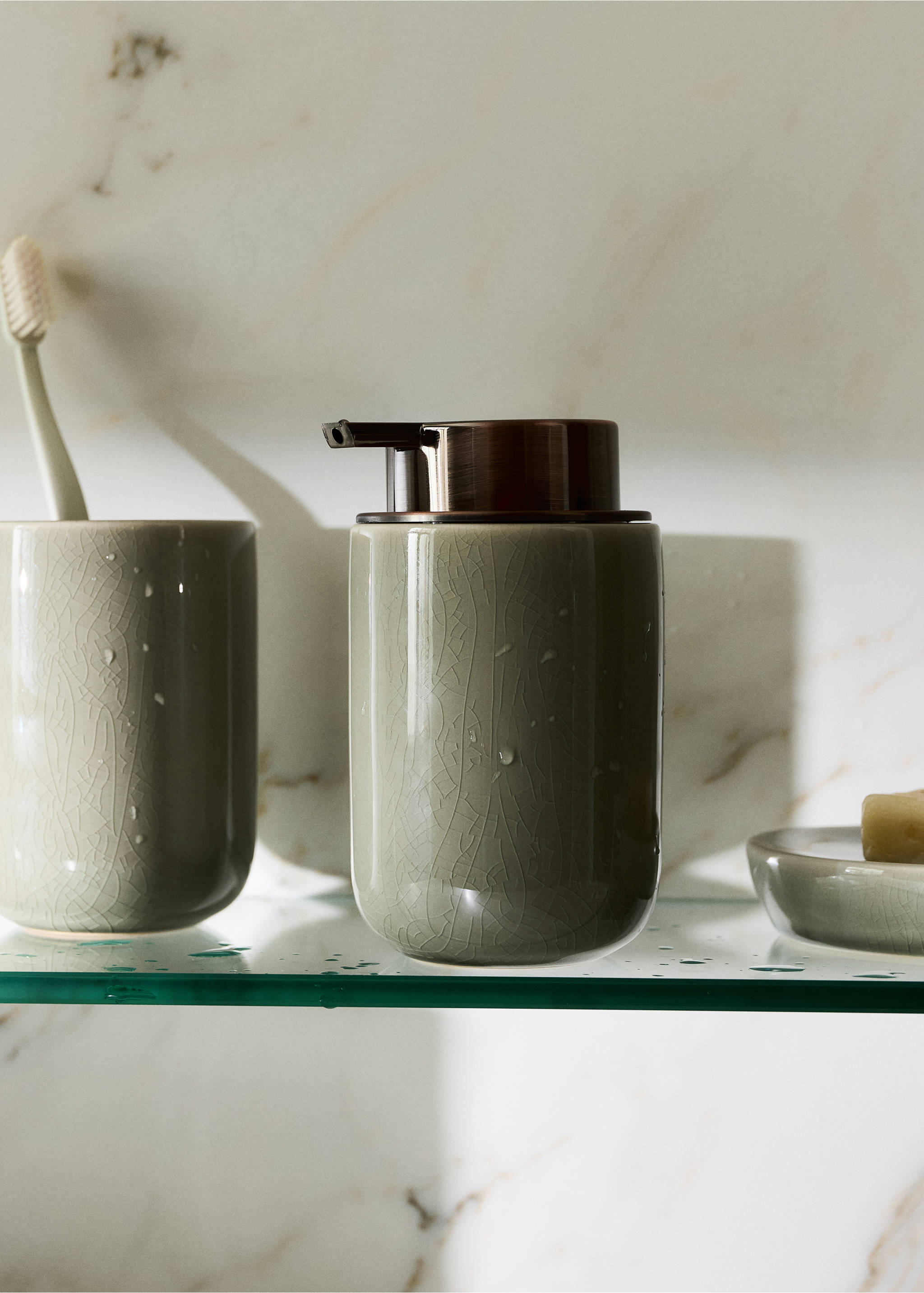 Soap dispenser osaka - General plane, Pastel Green. Ref: 37093283-00.