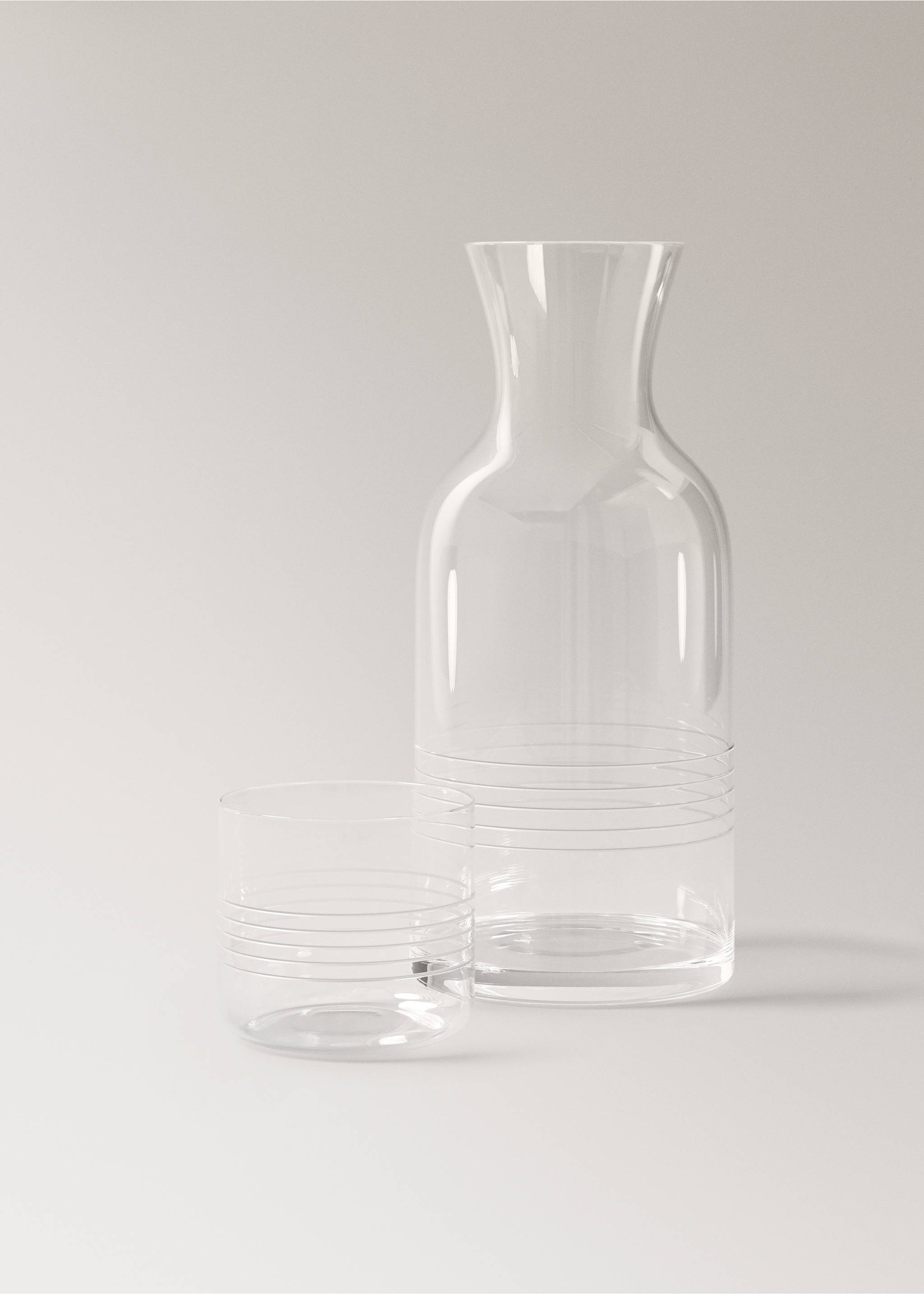 Bouteille en verre rayée - Détail de l'article 3, Noir. Ref: 37093285-00.