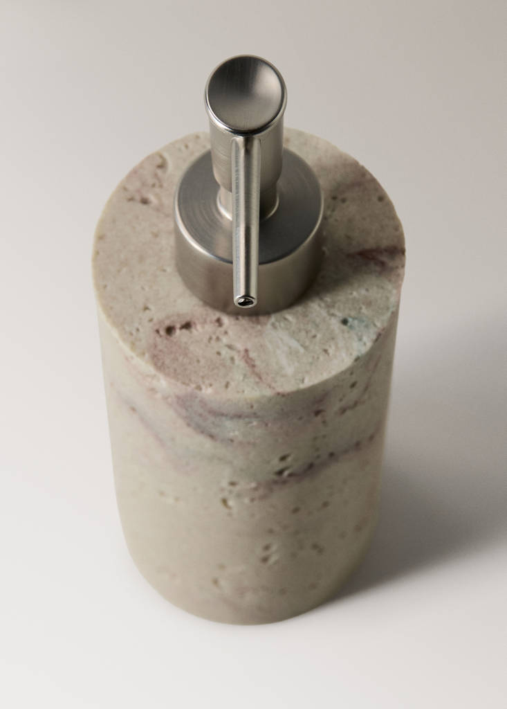 Travertine-effect resin soap dispenser — Sand
