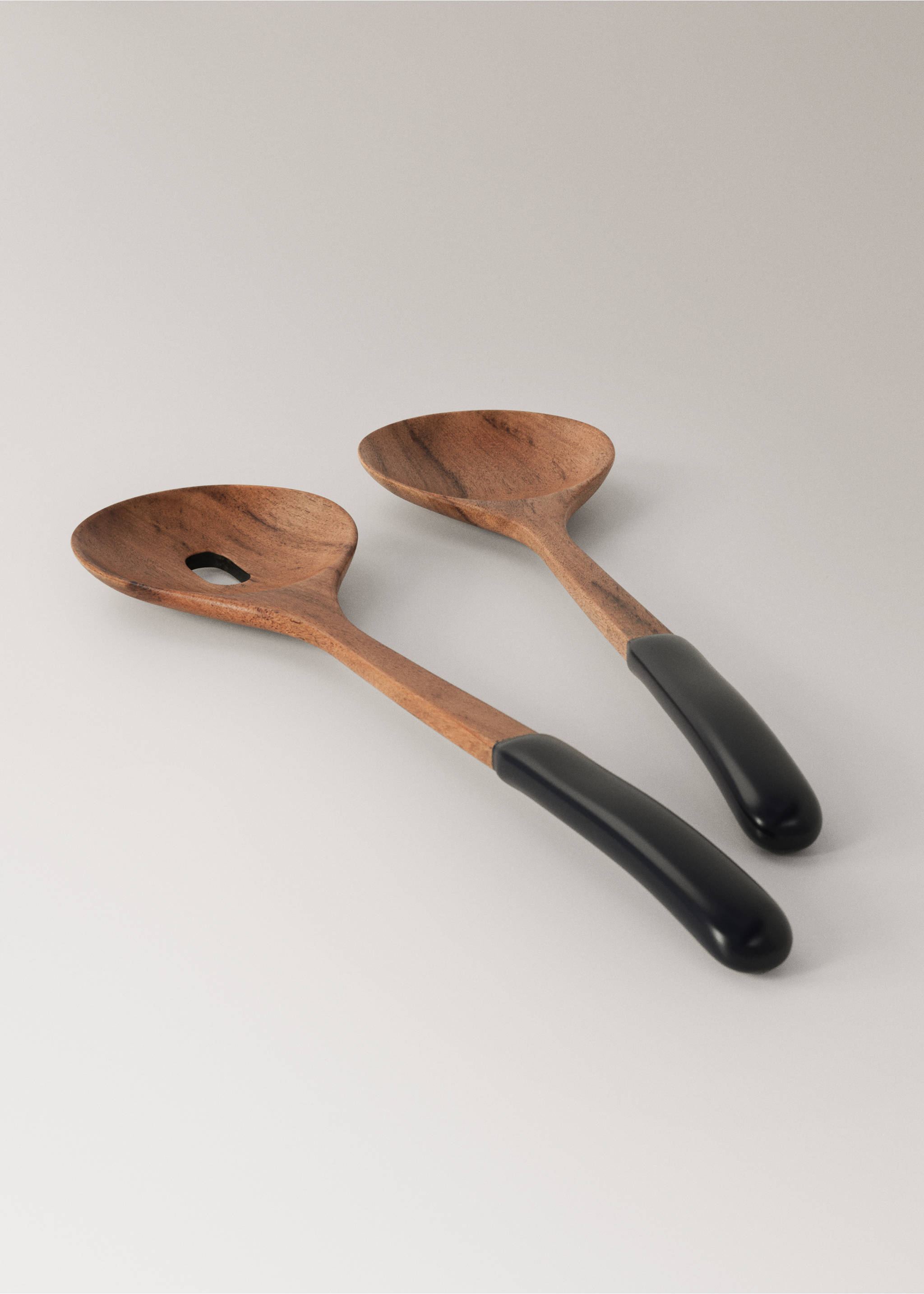 Salatbesteck-Set aus Holz mit schwarzem Detail - Detail des Artikels 2, Braun. Ref: 37093292-00.
