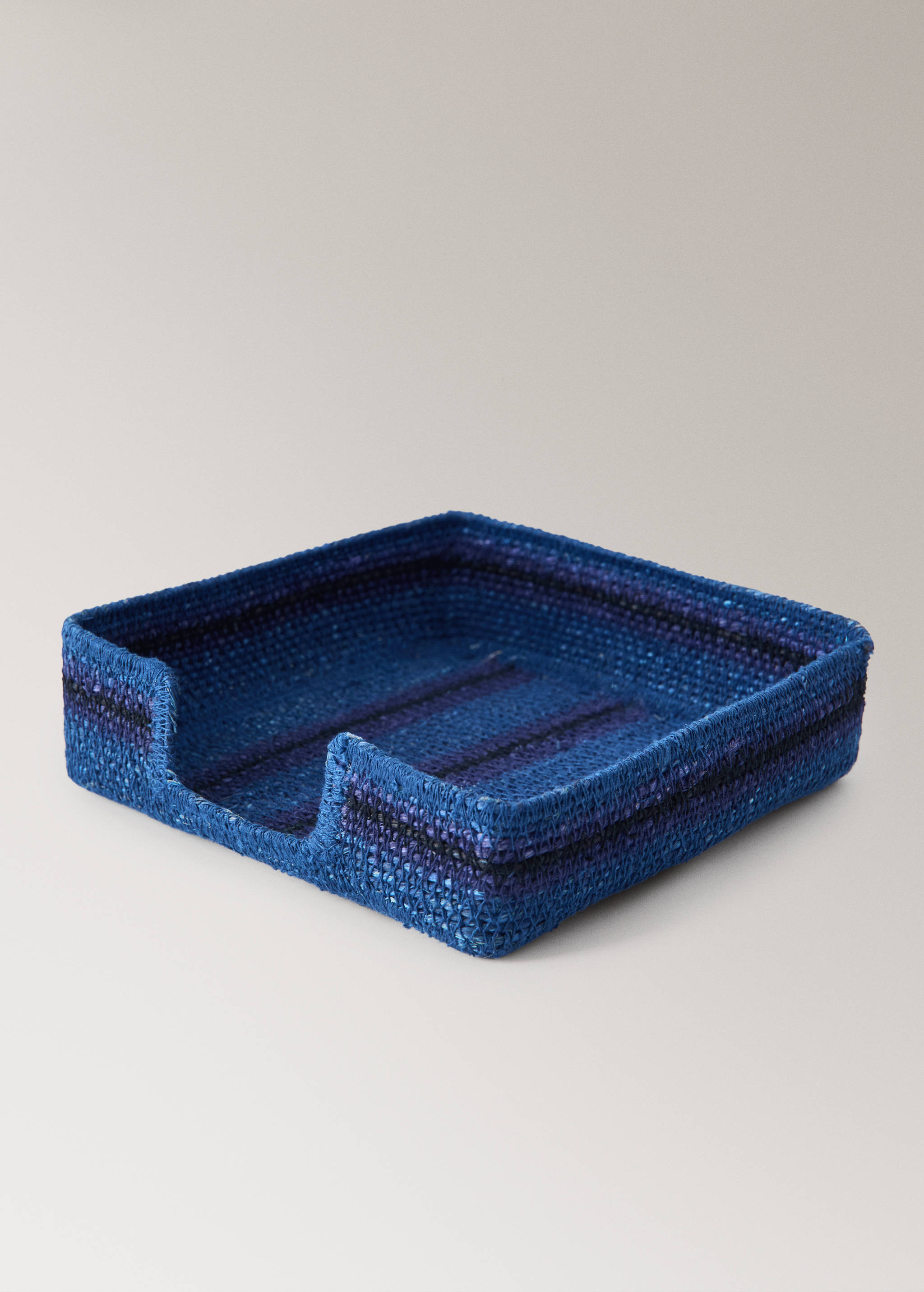 Seagrass Napkin Holder - Details of the article 2