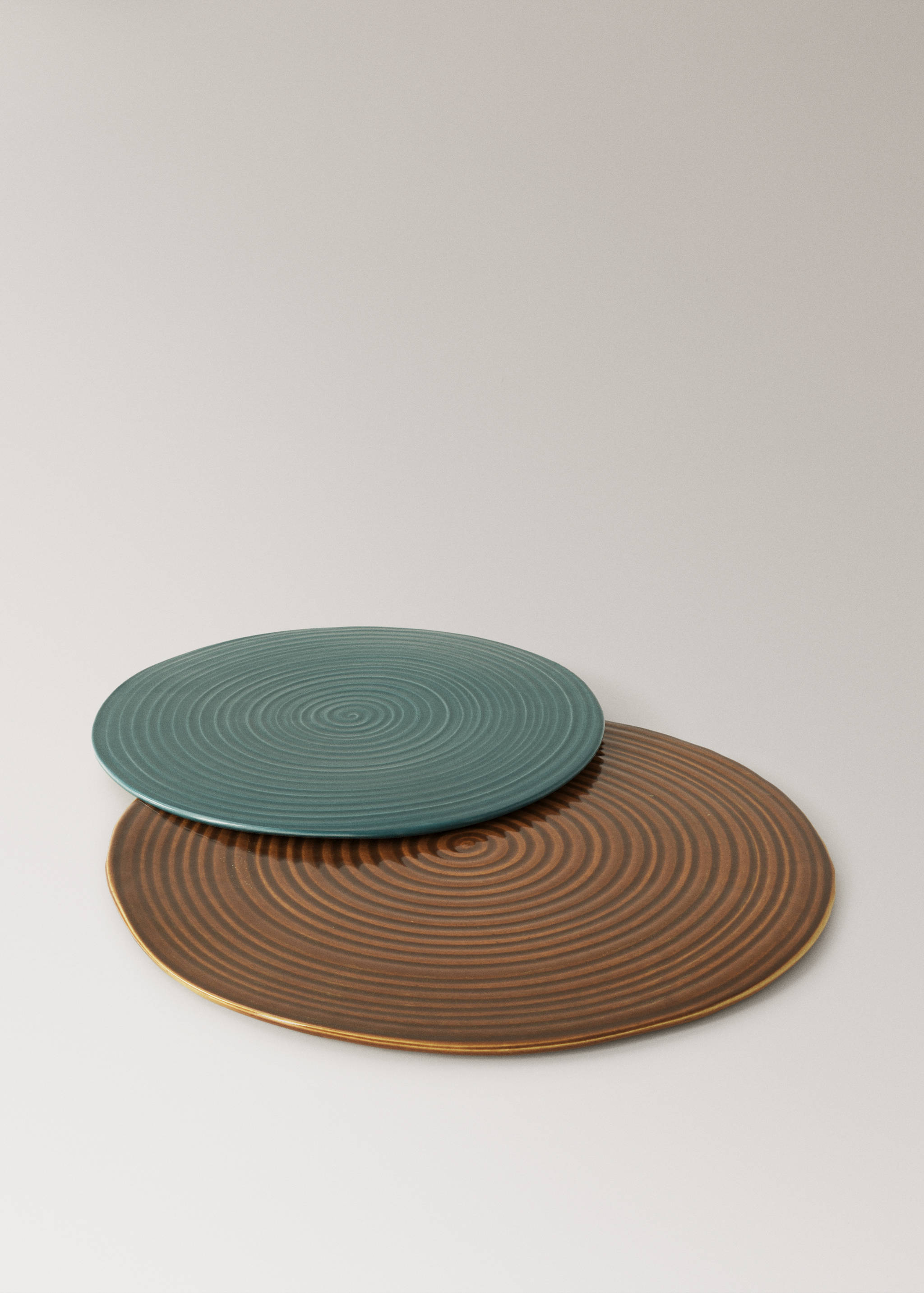 Serving dish sunny - Details of the article 3