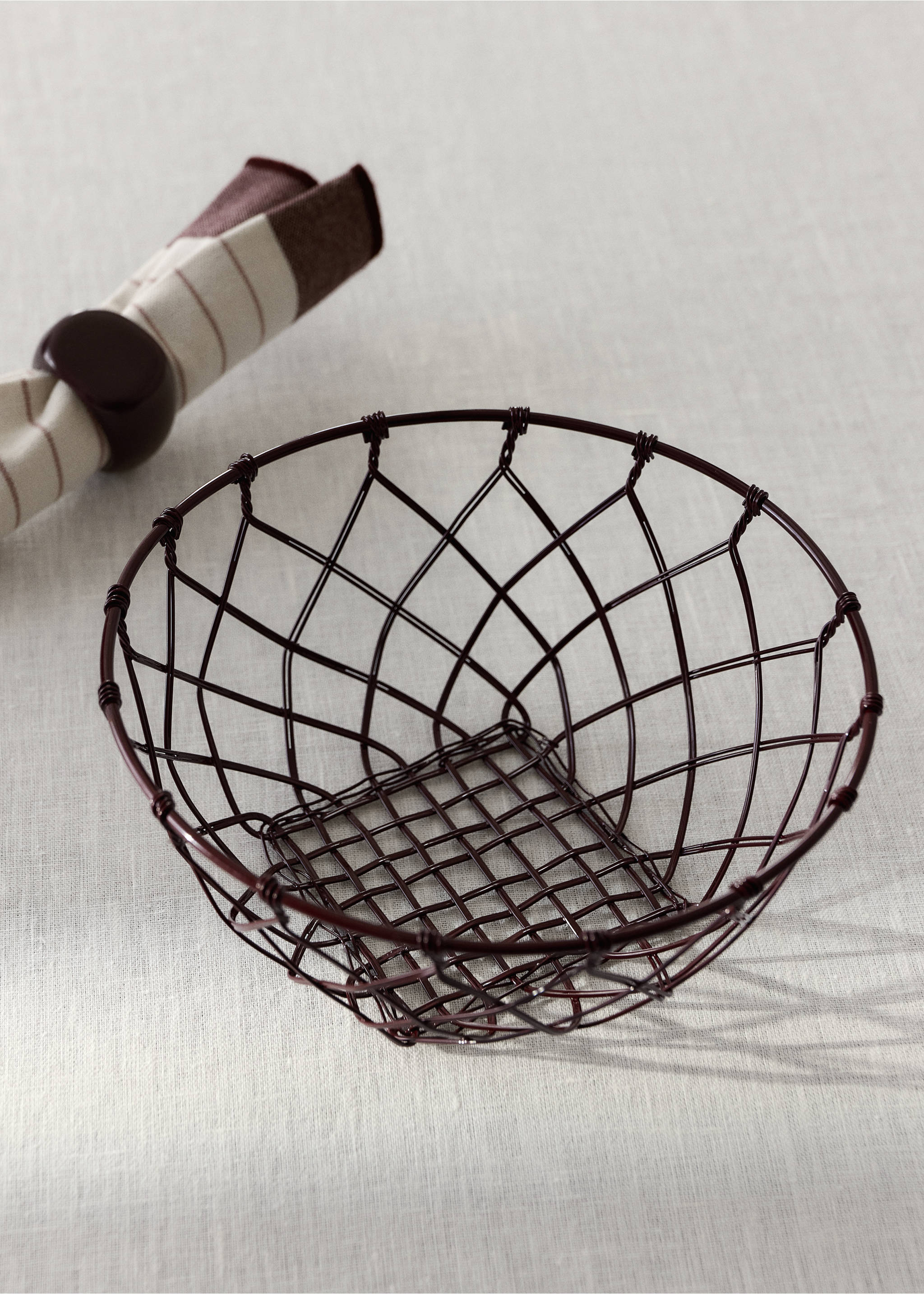 100% cast iron dish - General plane, Maroon. Ref: 37093303-00.