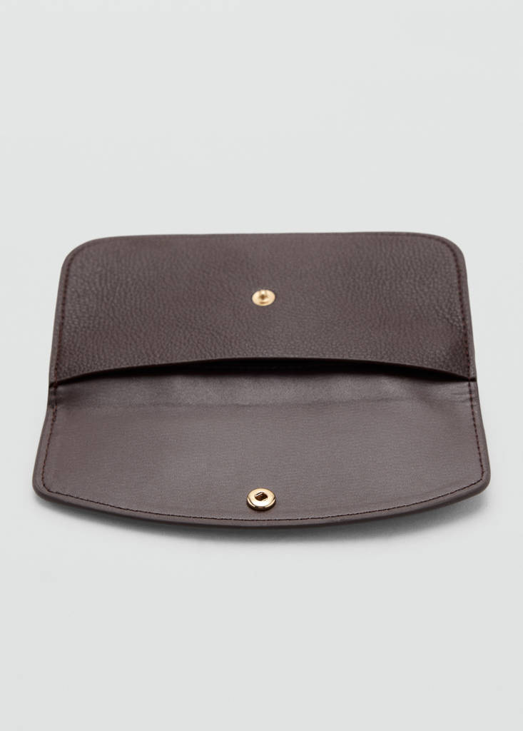 Wallet with button flap — Chocolate