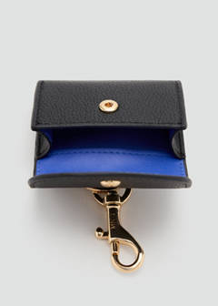 Earphone pouch with flap — Black 3