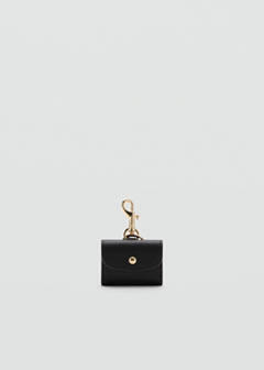 Earphone pouch with flap — Black 1