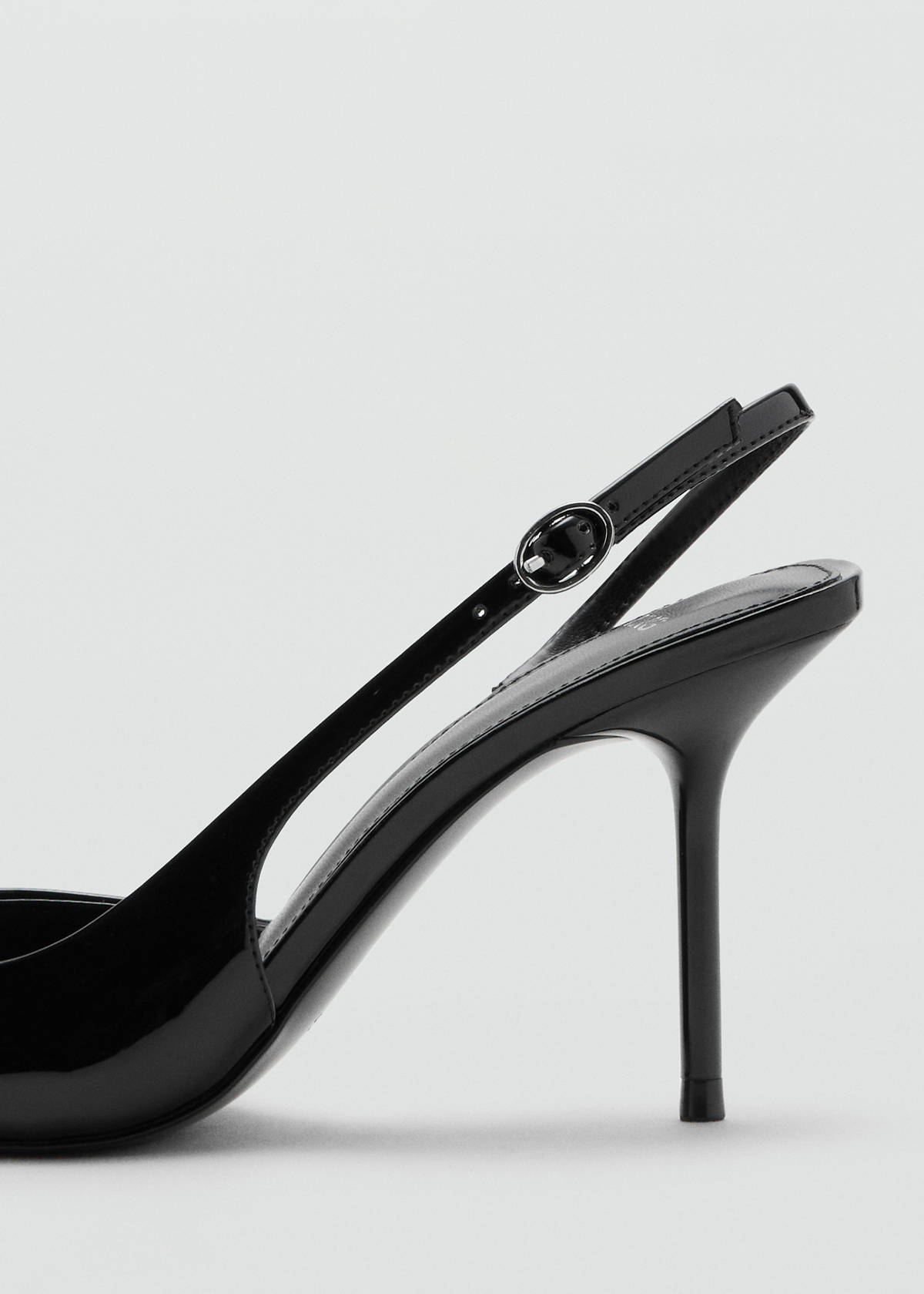 Patent leather bow high heel shoe — Black