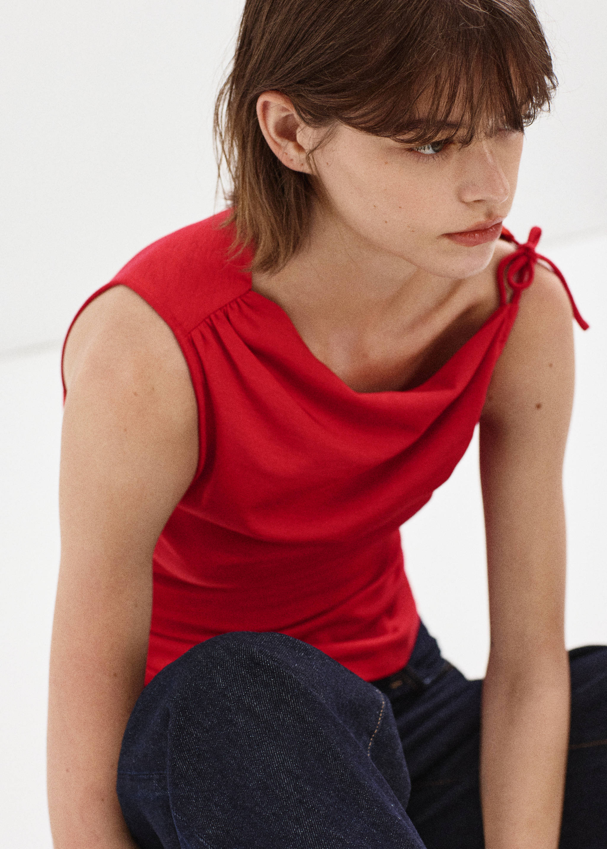 Asymmetric ruched top - Medium plane