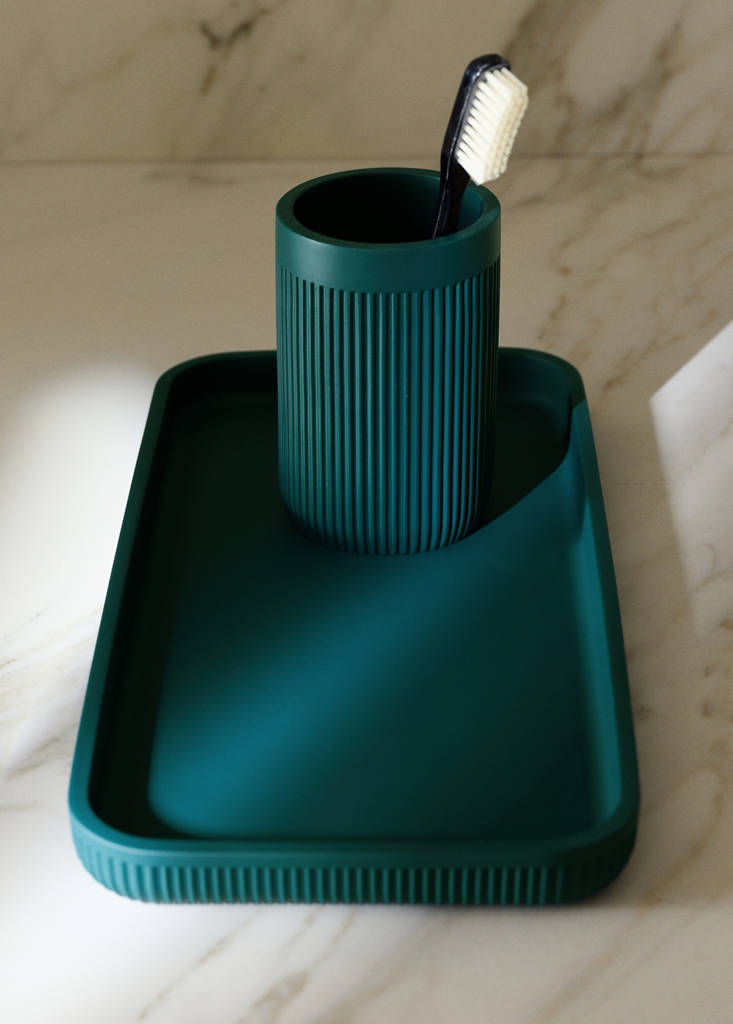 Striped resin bath tray — Dark Green
