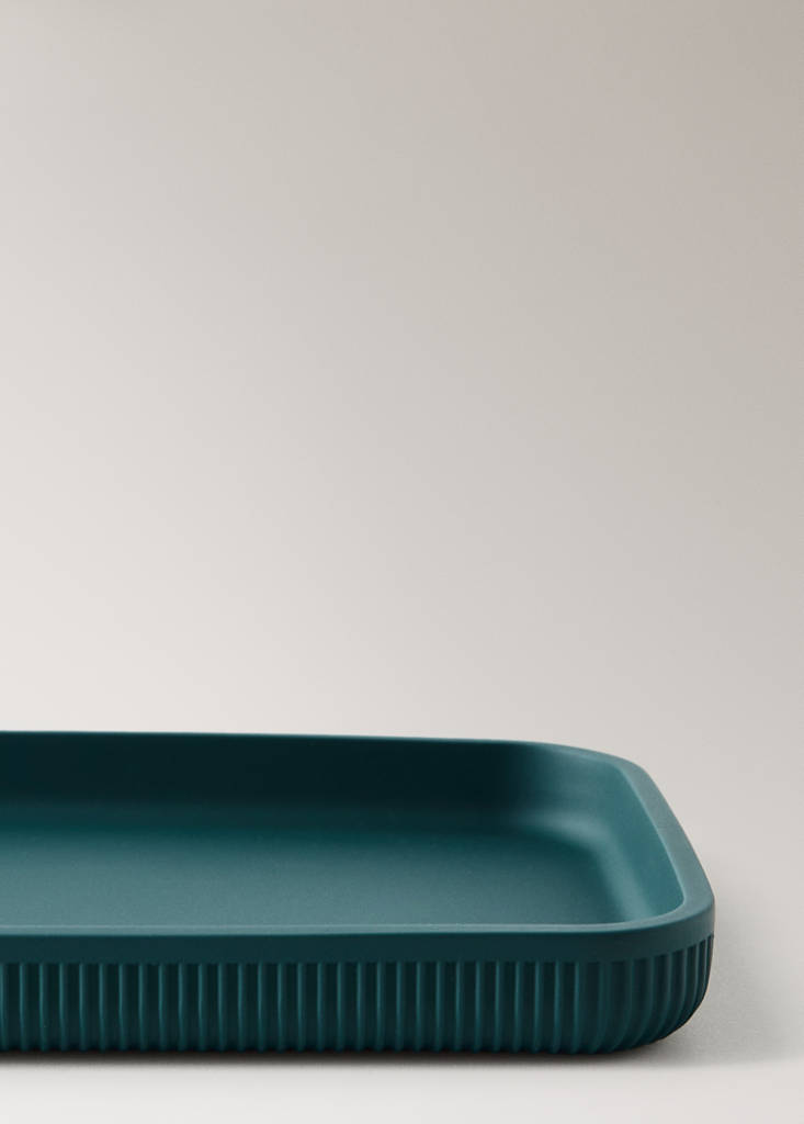 Striped resin bath tray — Dark Green