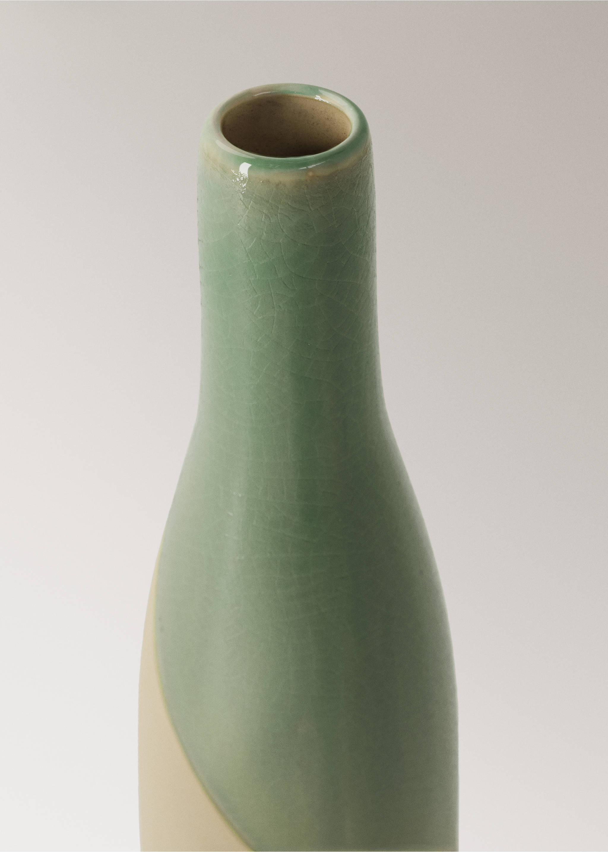 Two-tone 100% stoneware vase - Details of the article 1, Turquoise. Ref: 37093860-00.