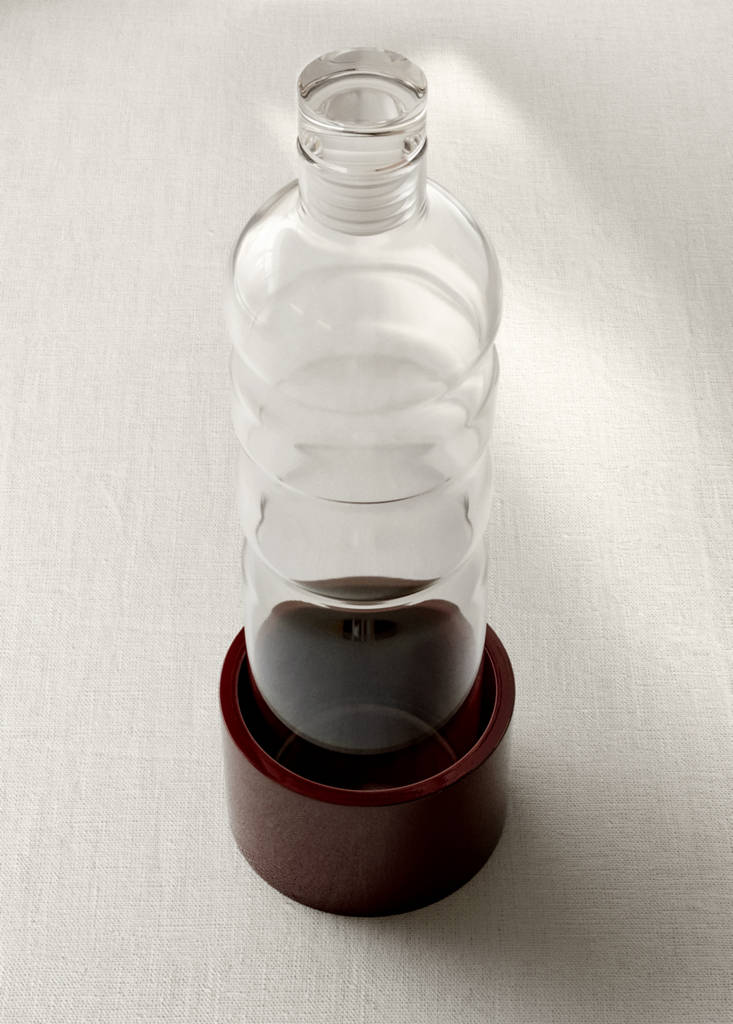 Wooden bottle rack — Strawberry