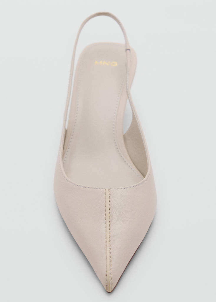 Pointed toe leather shoes — Ecru