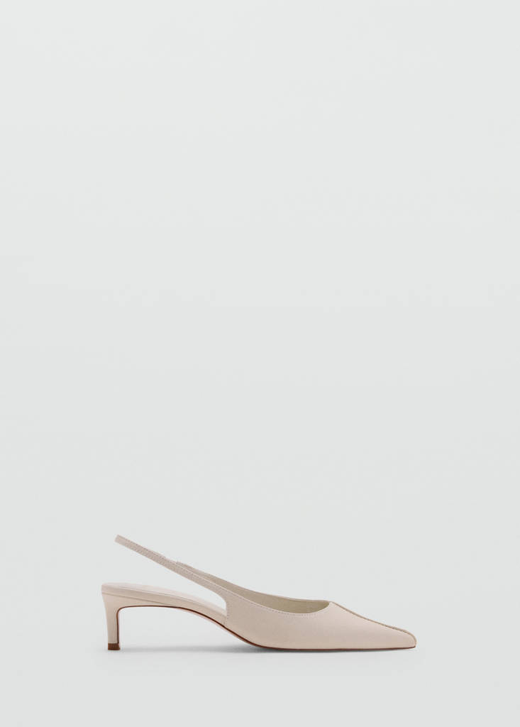Pointed toe leather shoes — Ecru