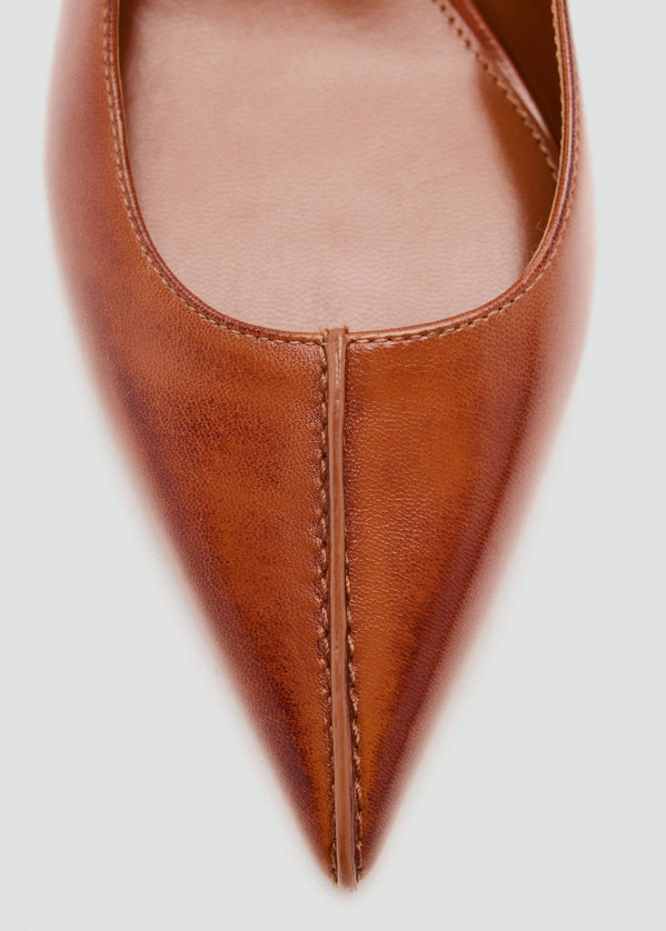 Pointed toe leather shoes — Cognac