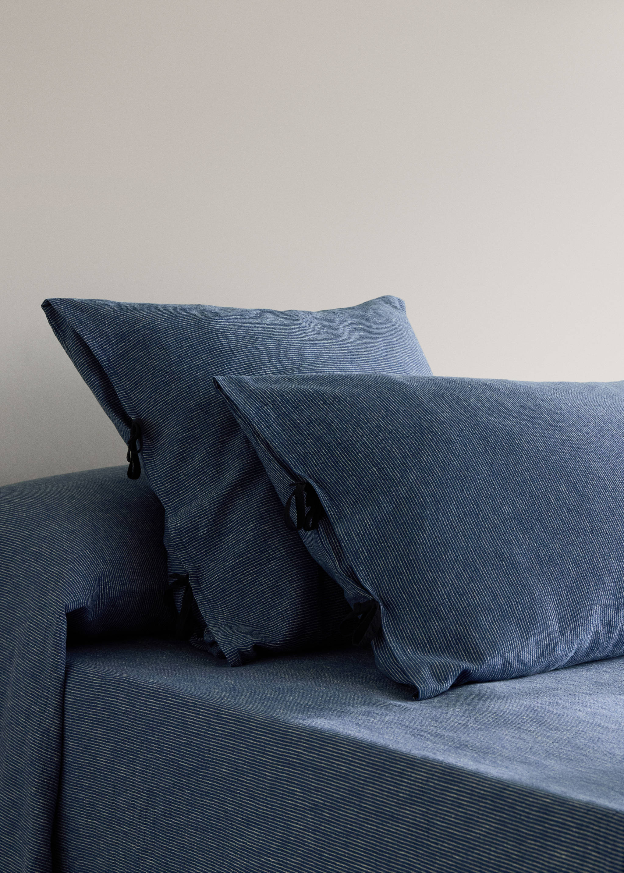 Two linen-cotton blend striped pillowcases, 45 x 110 cm - General plane