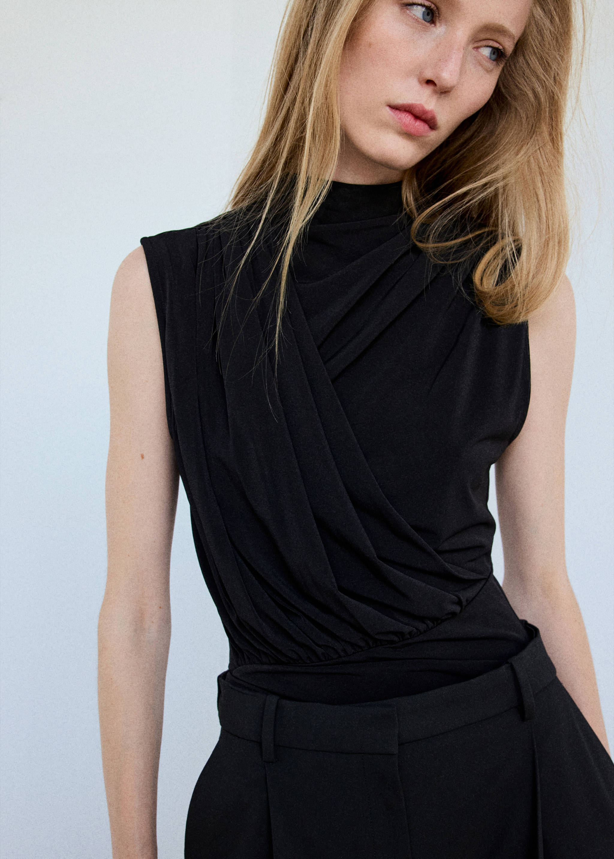 Chiffon draped top - Details of the article 1