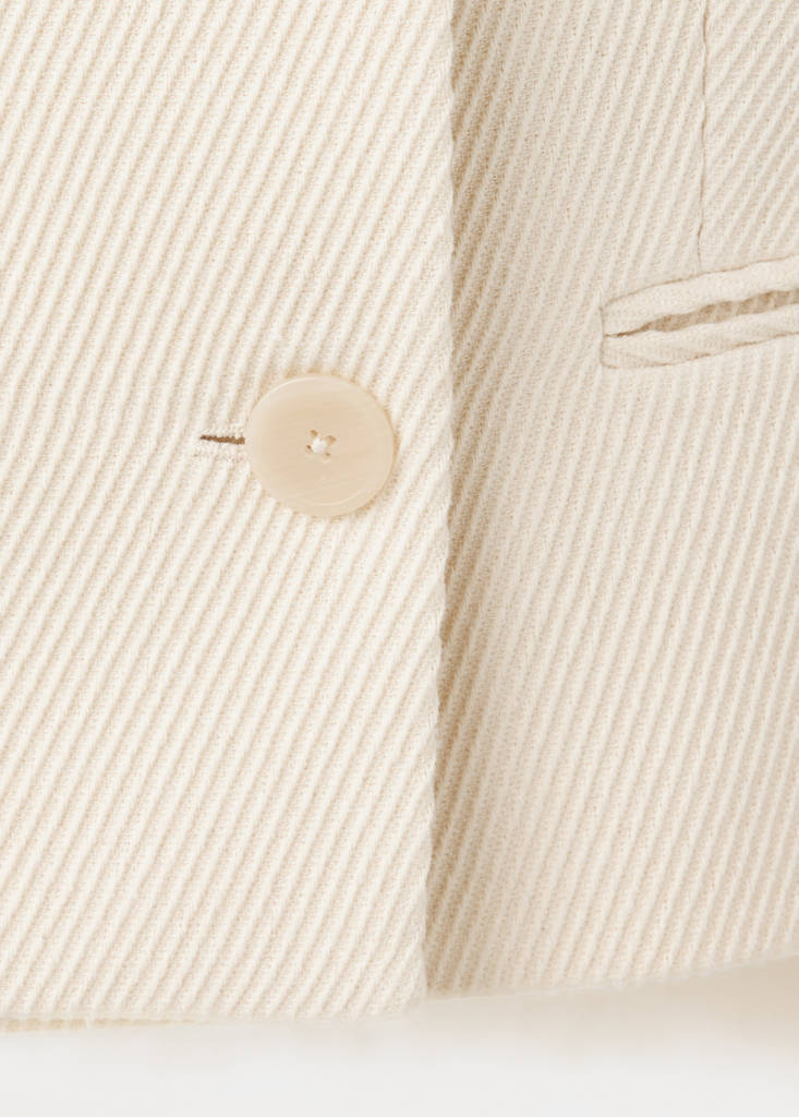 Short double-breasted jacket — Ecru
