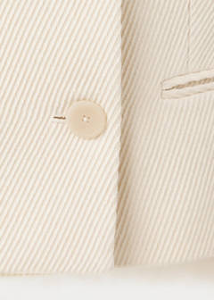 Short double-breasted jacket — Ecru 7