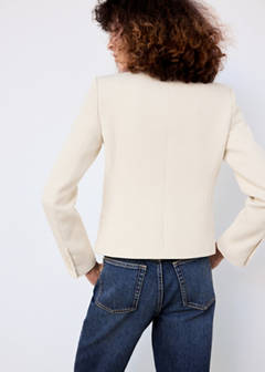 Short double-breasted jacket — Ecru 10