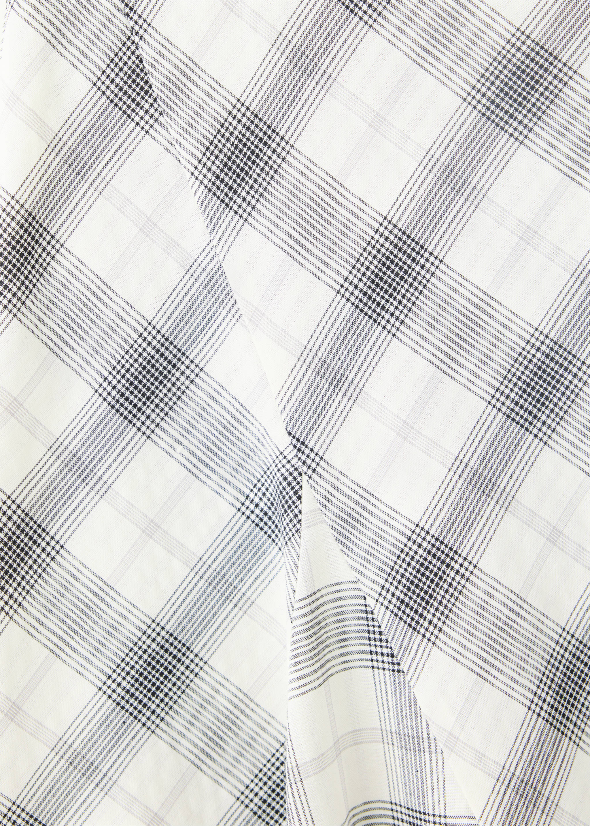 Fluid midi checked skirt - Details of the article 8, White. Ref: 37094067-00.