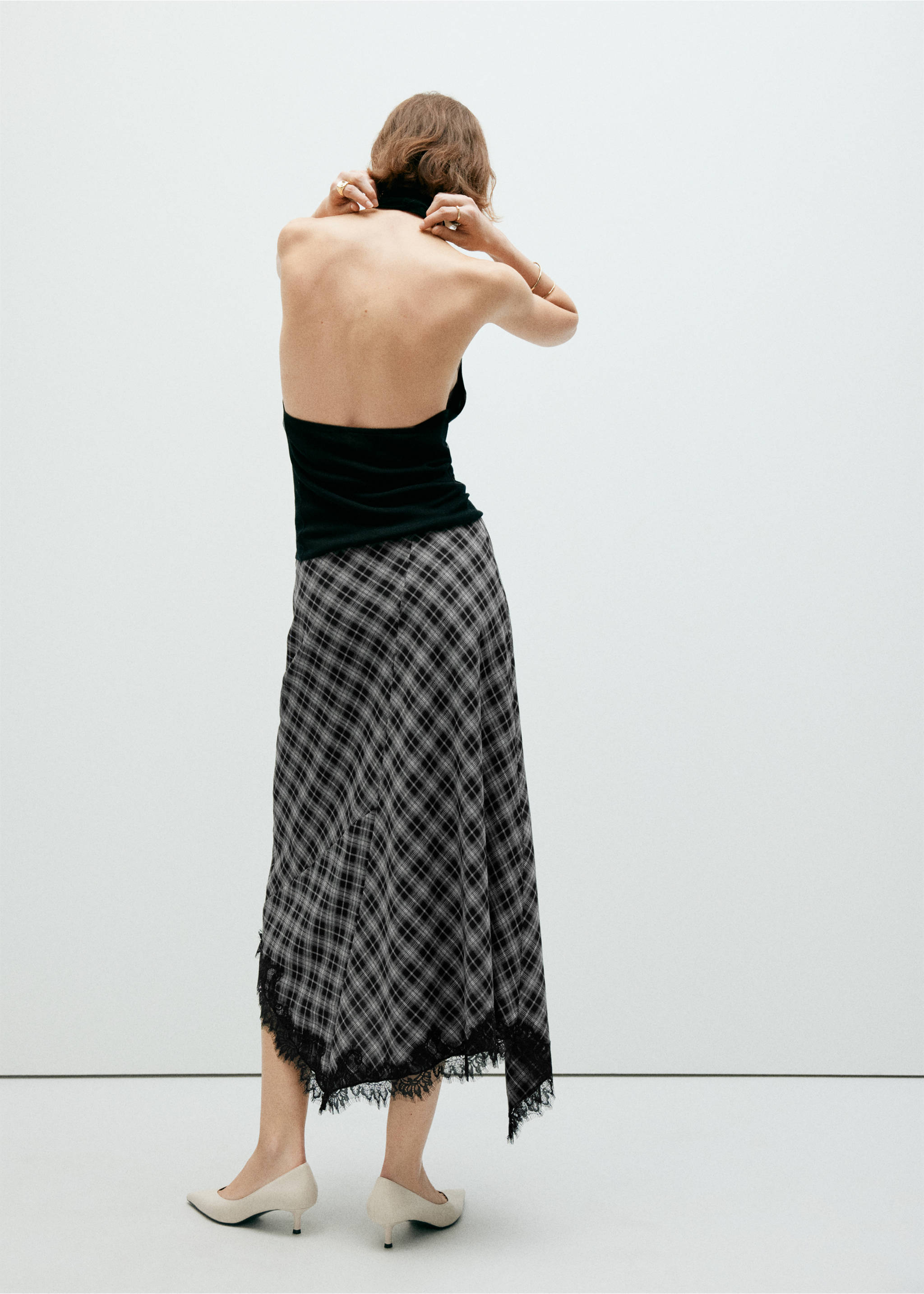 Fluid midi checked skirt - Reverse of the article, Black. Ref: 37094067-00.