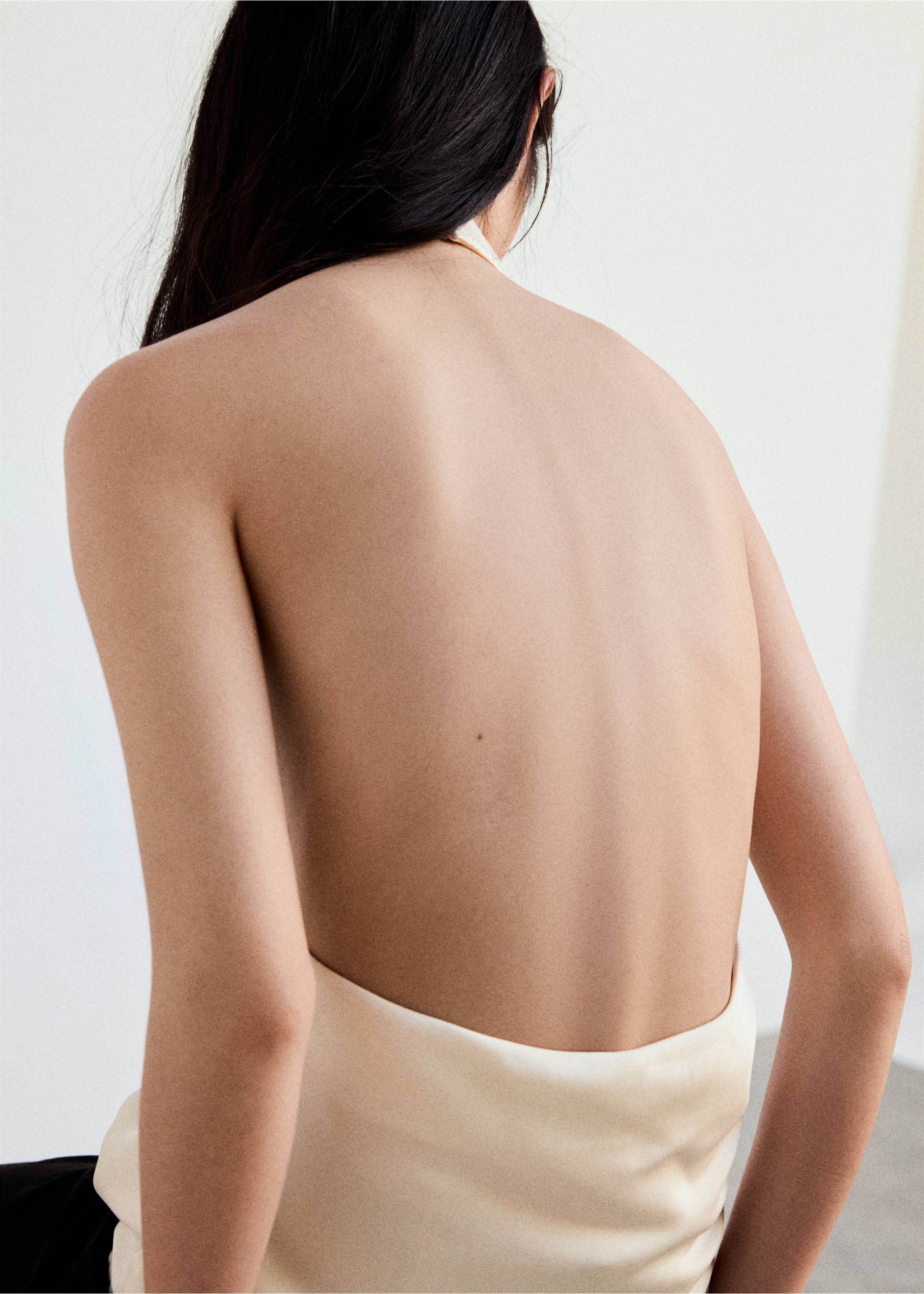 Top satin col bénitier - Détail de l'article 1, Écru. Ref: 37094068-00.