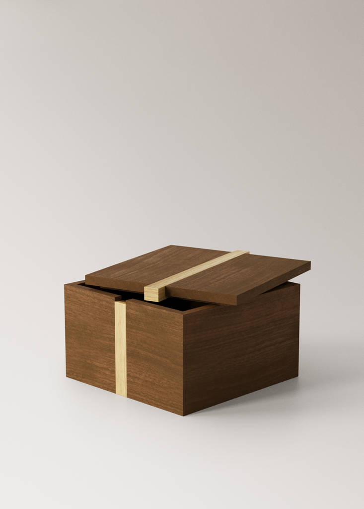 Medium bicolour wooden square box — Brown