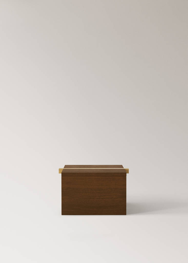 Medium bicolour wooden square box — Brown